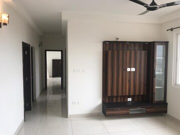 Room in 4 BHK Apartment at Prestige Lakeside Habitat, Varthur – for Sale
