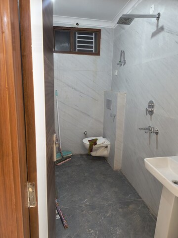 3 BHK Builder Floor For Sale in Dwarka Mor