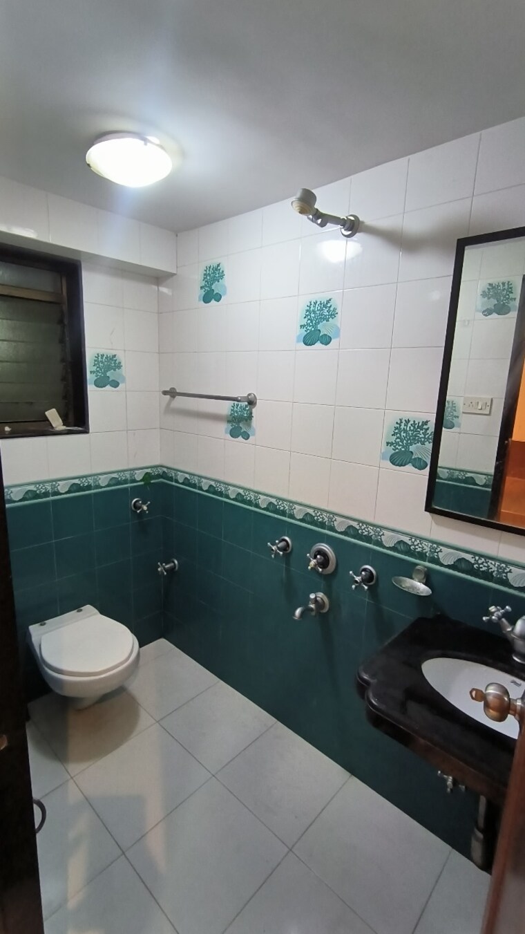 Attached Bathroom, prabhat nagar 2 Bedroom 850 Sq.Ft. Apartment In Prabhat Nagar Mumbai 9558100
