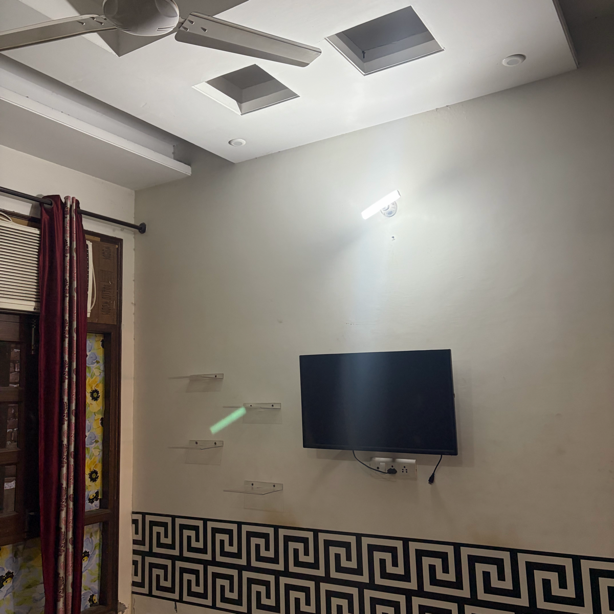 2.5 BHK Apartment For Rent in NK Sharma Savitry Greens 2