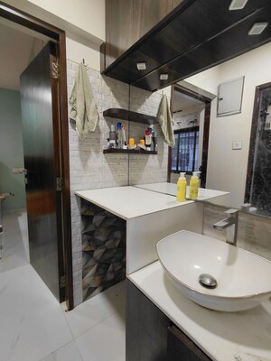 Furnished Amenities in 2 BHK Apartment at Acme Enclave, Malad West – for Rent