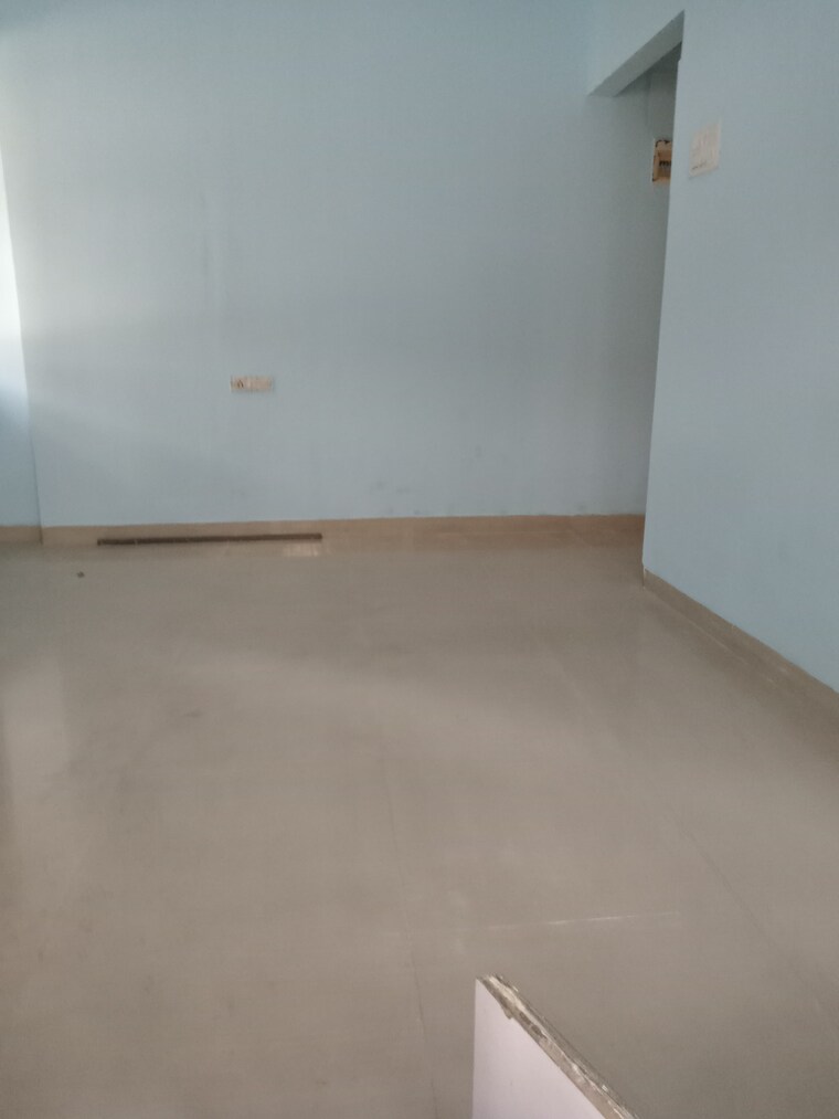 Room, om-chs-dombivli 1 Bedroom 425 Sq.Ft. Apartment In Dombivli West Thane 9558125