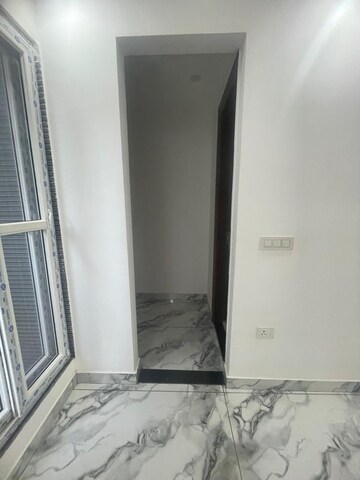  4 BHK Builder Floor at Sector 1 Vaishali – for Rent