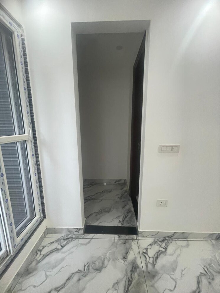 undefined, sector 1 vaishali 4 Bedroom 1500 Sq.Ft. Builder Floor In Sector 1 Vaishali Ghaziabad 9558134