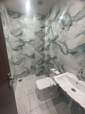 Bathroom in 4 BHK Builder Floor at Sector 1 Vaishali – for Rent