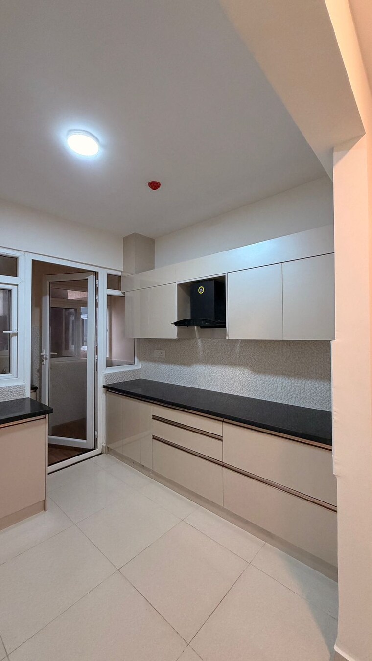Kitchen, pashmina-waterfront 3 Bedroom 2015 Sq.Ft. Apartment In Old Madras Road Bangalore 9558126