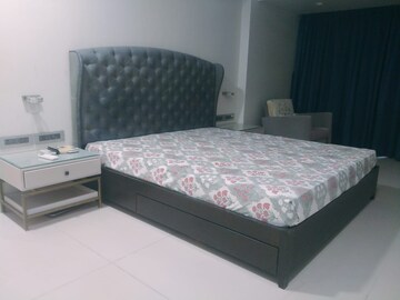 Bedroom in 3 BHK Apartment at K Raheja Raheja Classique, Andheri West – for Rent