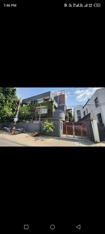  Industrial Plot For Sale in ASF Towers, Udyog Vihar Phase 4