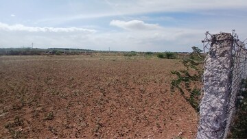Plot Area in  Land at Appanaickenpatti – for Sale