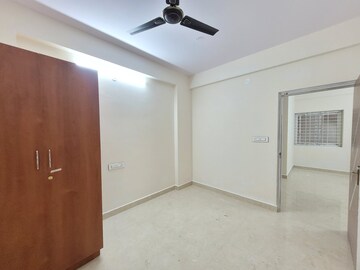 Room in 2 BHK Apartment at Btm Layout – for Rent