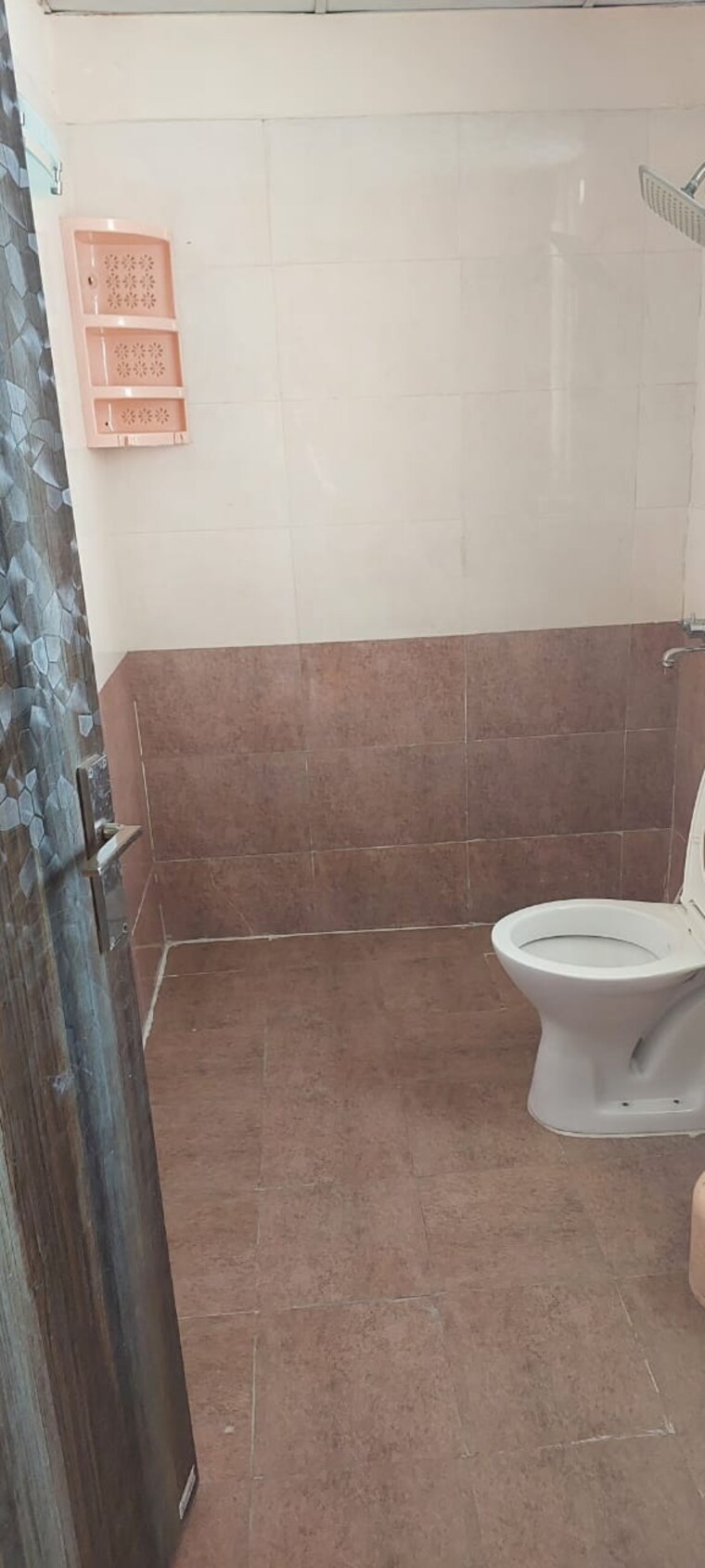 Bathroom, mahagun-mywoods 3 Bedroom 1370 Sq.Ft. Apartment In Sector 16c Greater Noida Greater Noida 9558149