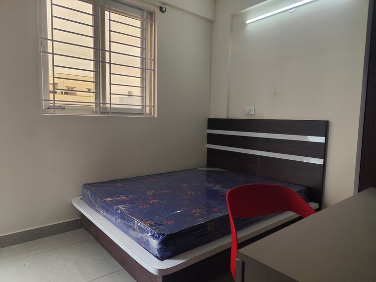 Bedroom, btm layout 2 Bedroom 1000 Sq.Ft. Apartment In Btm Layout Bangalore 9558181