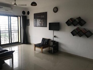 2 BHK Apartment For Rent in K Raheja Heights, Malad East