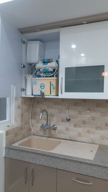 Kitchen in 3 BHK Apartment at Gomti Nagar – for Rent