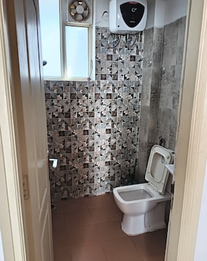 Bathroom in 3 BHK Apartment at Sector 20 – for Rent