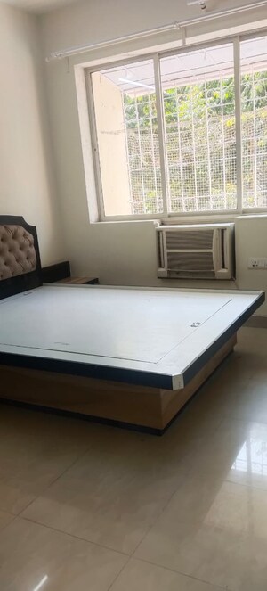 4 BHK Apartment For Rent in Bredco Hill View Park, Kandivali East