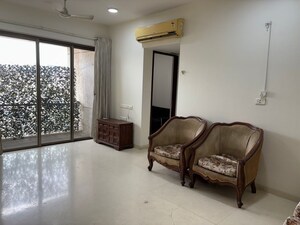 Living Room in 1.5 BHK Apartment at Lodha Eternis, Andheri East – for Rent