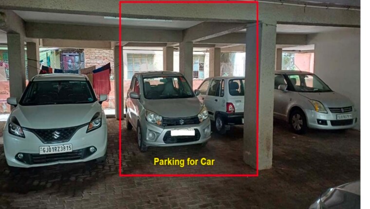  Parking, memnagar 2 Bedroom 1200 Sq.Ft. Apartment In Memnagar Ahmedabad 9558305
