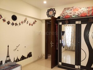 Room in 2 BHK Apartment at Group Seven Rushi Heights, Goregaon East – for Sale