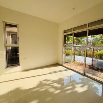 Room in 1 BHK Apartment at Lodha Codename Premier, Mangaon – for Sale