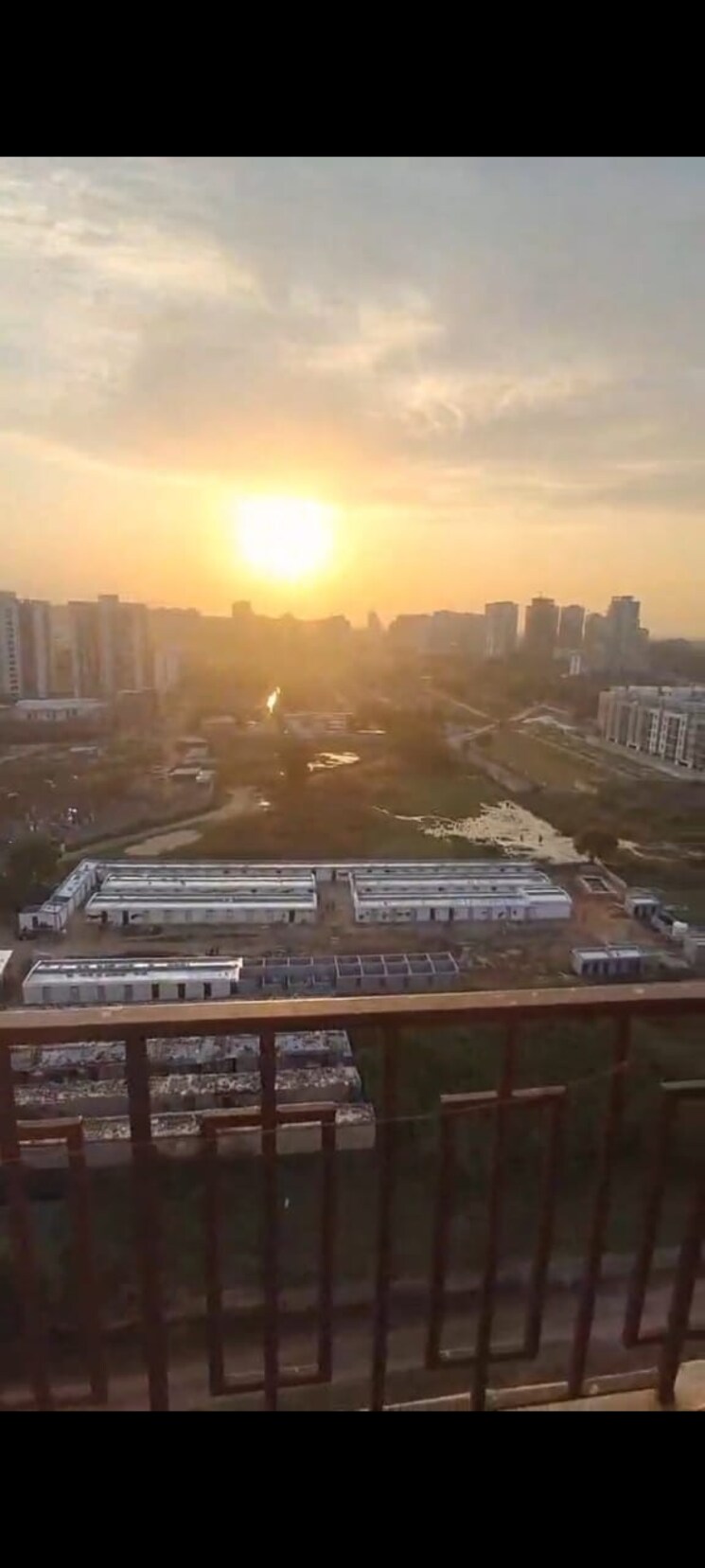 Exterior View, signature-orchard-avenue-2 2 Bedroom 617 Sq.Ft. Apartment In Sector 93 Gurgaon 9558333