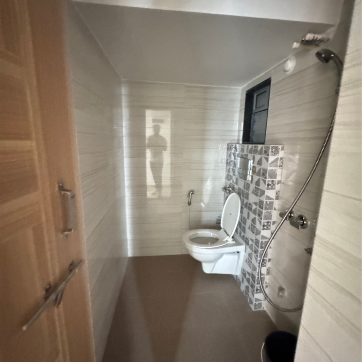 Bathroom, lodha-panacea-1 1 Bedroom 495 Sq.Ft. Apartment In Bhadra Nagar Thane 9558350