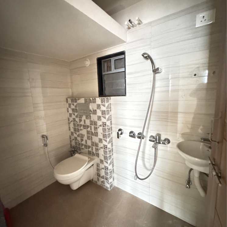 Bathroom, lodha-panacea-1 1 Bedroom 495 Sq.Ft. Apartment In Bhadra Nagar Thane 9558350