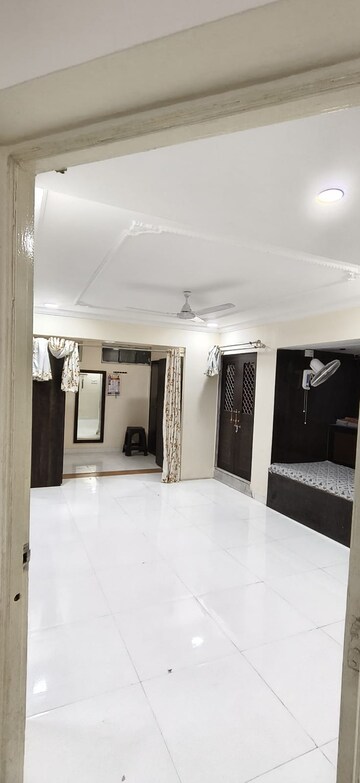 Bedroom in 2 BHK Apartment at Wadgaon Sheri – for Rent