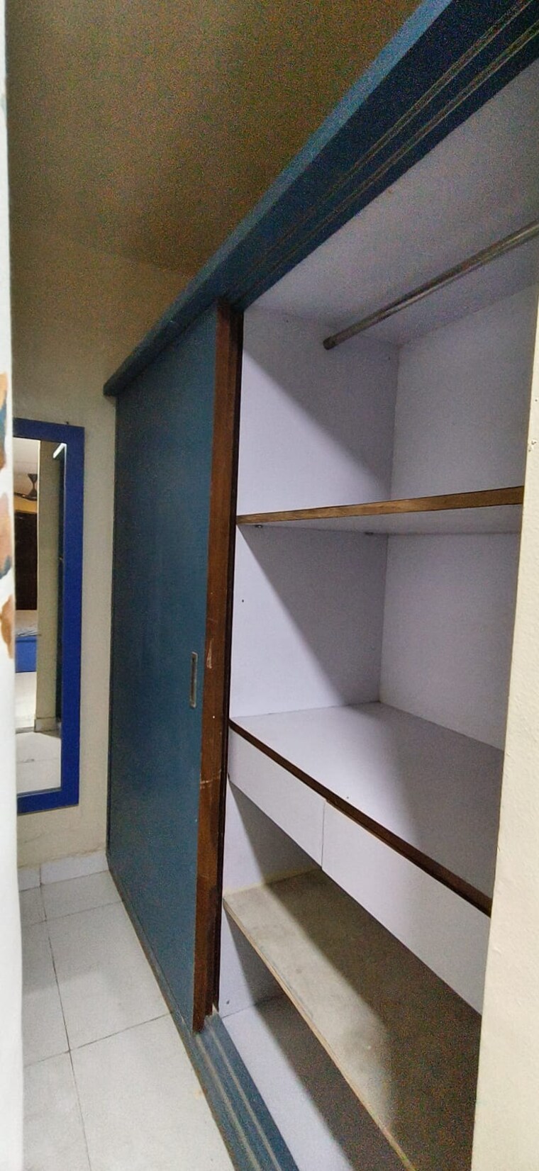 undefined, wadgaon sheri 2 Bedroom 1100 Sq.Ft. Apartment In Wadgaon Sheri Pune 9558390