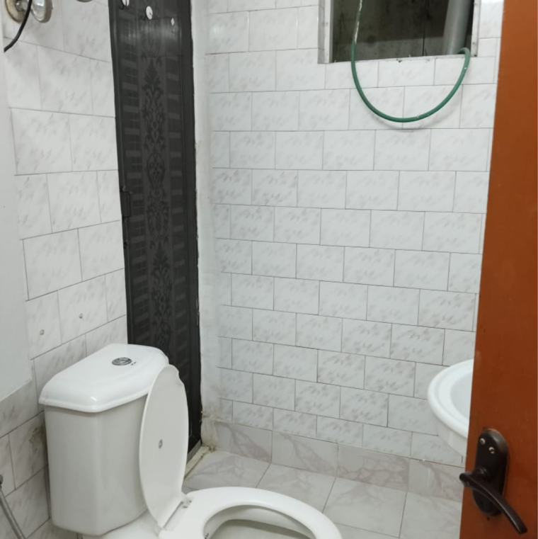 Bathroom, malviya nagar 2 Bedroom 900 Sq.Ft. Builder Floor In Malviya Nagar Delhi 9558399