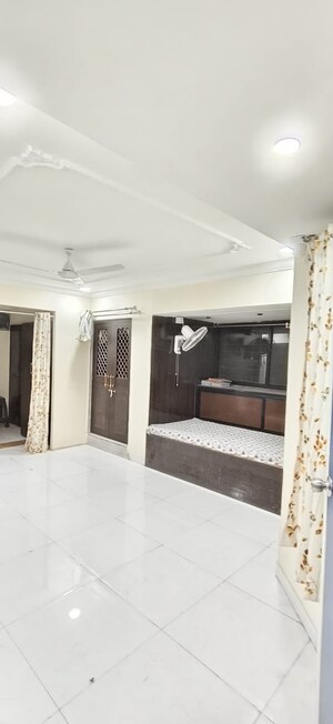 Bedroom in 2 BHK Apartment at Wadgaon Sheri – for Rent