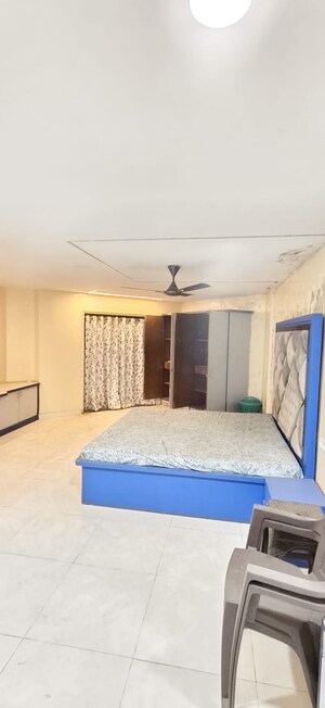 Bedroom in 2 BHK Apartment at Wadgaon Sheri – for Rent