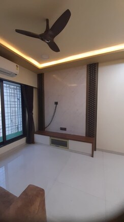 1 BHK + Extra Room Apartment For Sale in Omkar Signet