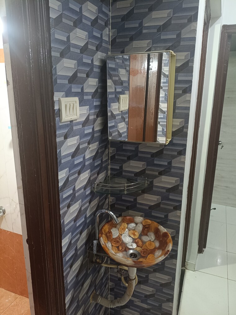 Balcony, shree-satyam-chs-kharghar 1 Bedroom 650 Sq.Ft. Apartment In Kharghar Sector 20 Navi Mumbai 9558440