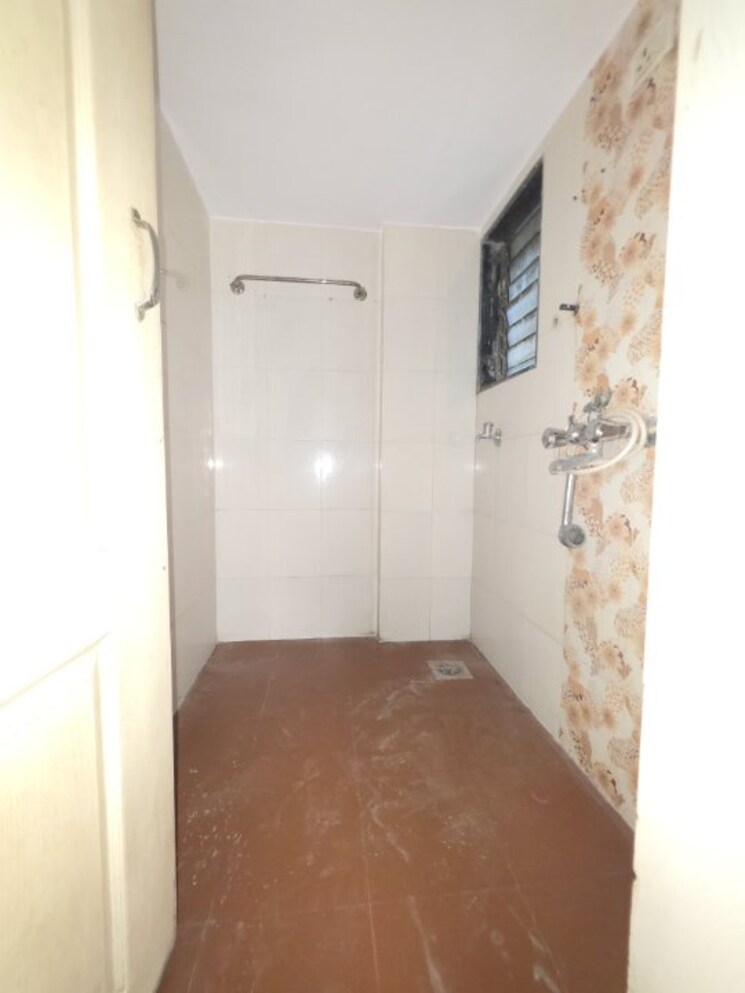 Attached Bathroom, teerth-raj 1 Bedroom 625 Sq.Ft. Apartment In Bhayandar East Thane 9558443