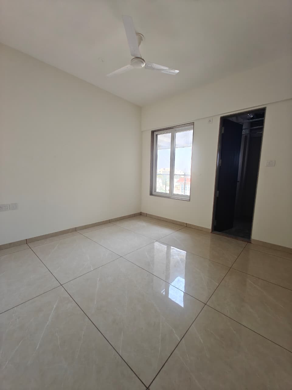 2 BHK + Pooja Room Apartment For Sale in Shubh Gateway