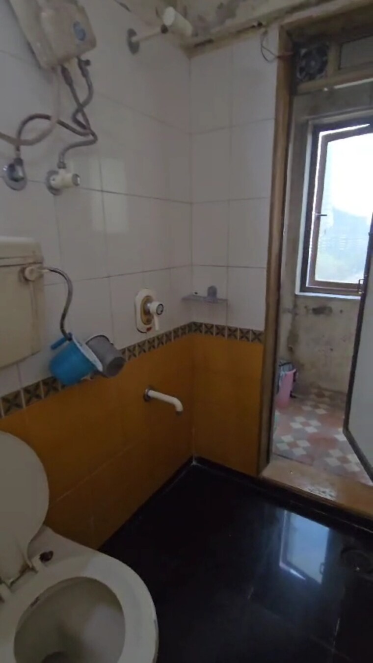 Bathroom, aum-sahil-tower 2 Bedroom 750 Sq.Ft. Apartment In Lower Parel Mumbai 9558462