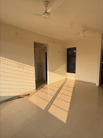 Bedroom in 2 BHK Apartment at Lodha Paradise, Majiwada – for Rent