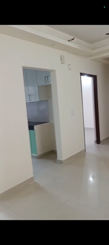 Room in 2 BHK Apartment at Gaur City-2, Gaur City 2 – for Rent