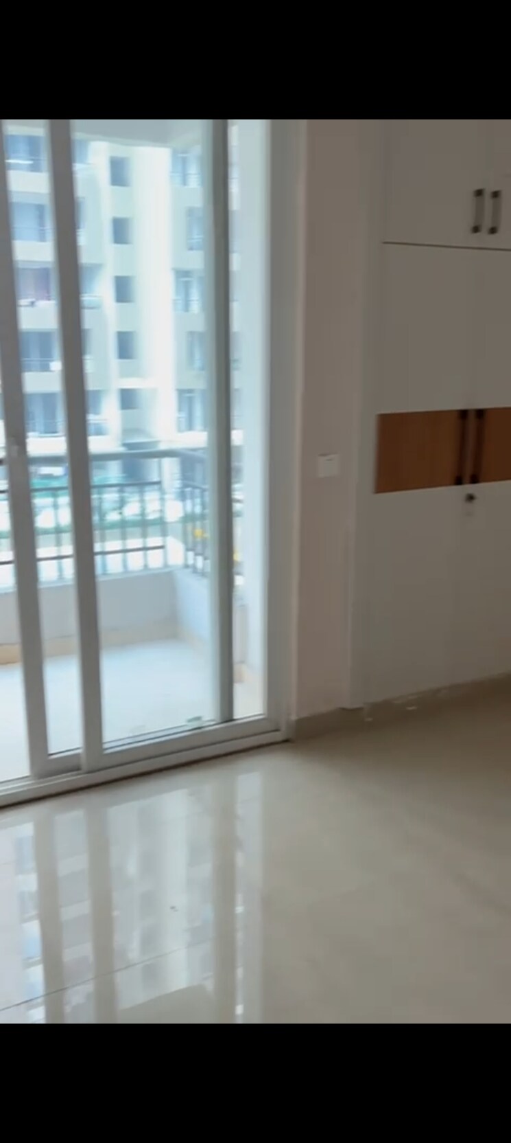 Room, amrapali-golf-homes 2 Bedroom 1100 Sq.Ft. Apartment In Sector 4 Greater Noida Greater Noida 9558512