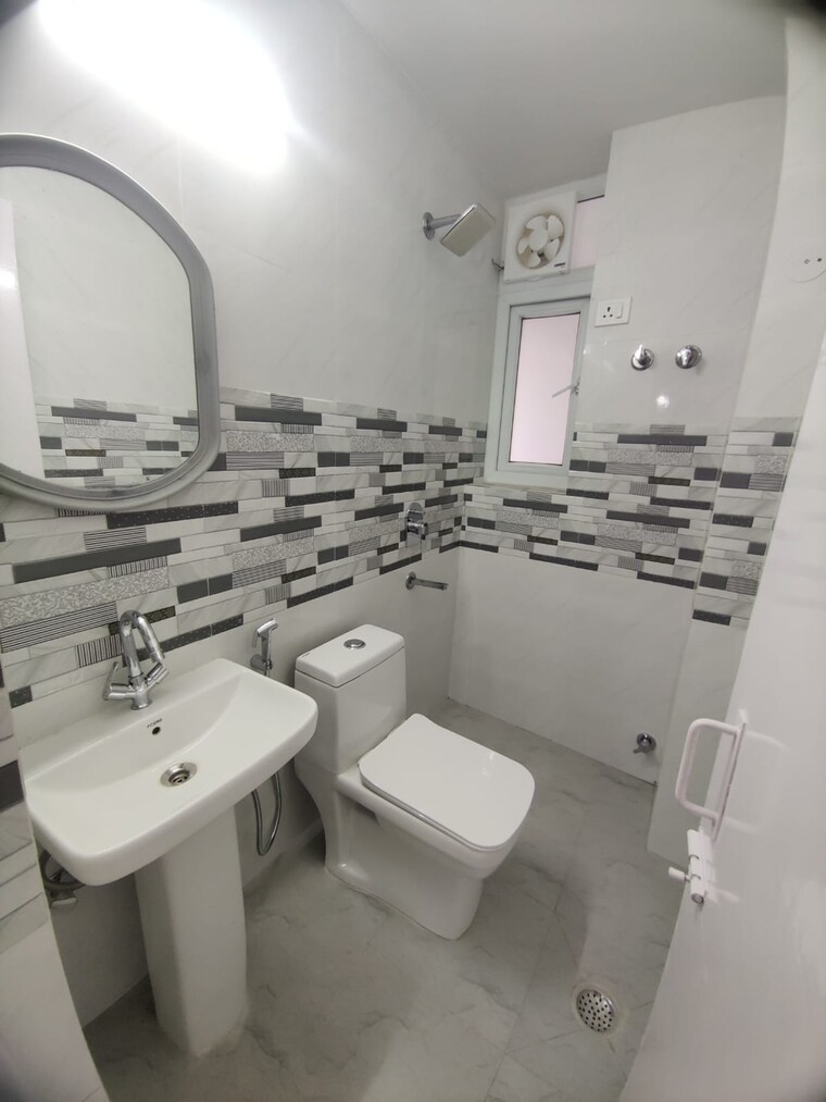 Master Bedroom, sai-kutir-sector-49 2 Bedroom 850 Sq.Ft. Builder Floor In Sector 49 Noida 9558555