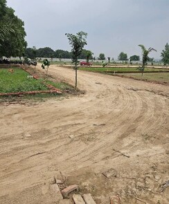Plot For Sale in Modipuram