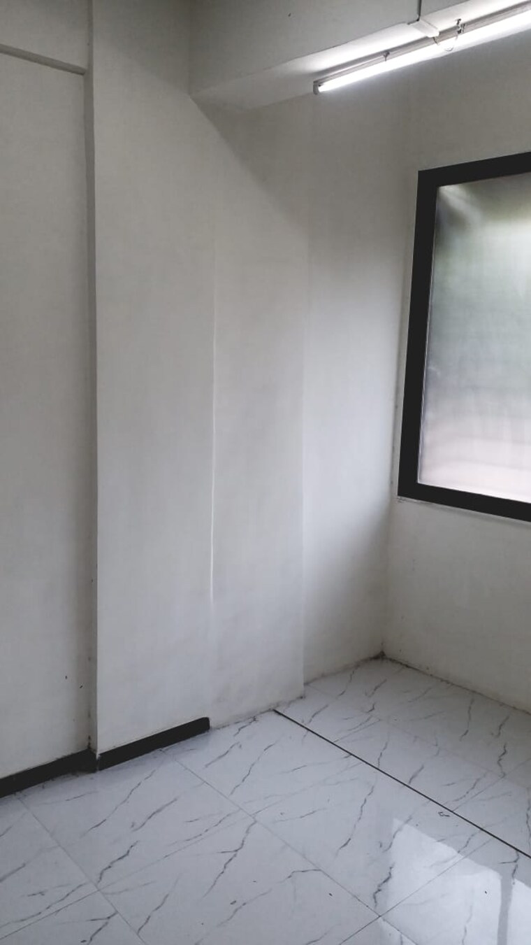 undefined, hind-service-industries-premises Commercial Office Space 450 Sq.Ft. In Dadar West Mumbai 9558560