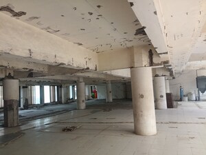  Office Space For Rent in Bezzola Complex, Chembur