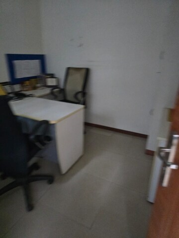 Team Area in  Shop at Pragati Industrial Estate , Lower Parel – for Rent