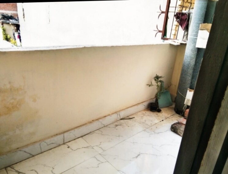 Balcony, chattarpur 1 Bedroom 468 Sq.Ft. Builder Floor In Chattarpur Delhi 9558575