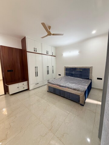 Bedroom in 3 BHK Builder Floor at Sushant Lok 2, Sector 57 – for Rent