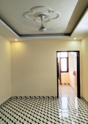 1 BHK Builder Floor For Rent in Chattarpur