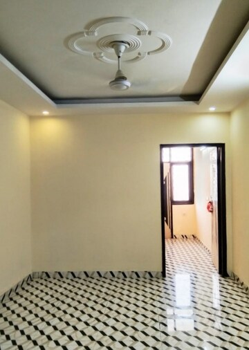1 BHK Builder Floor For Rent in Chattarpur