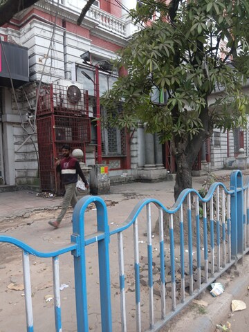  Showroom – Exterior View View at Chowringhee - for Rent